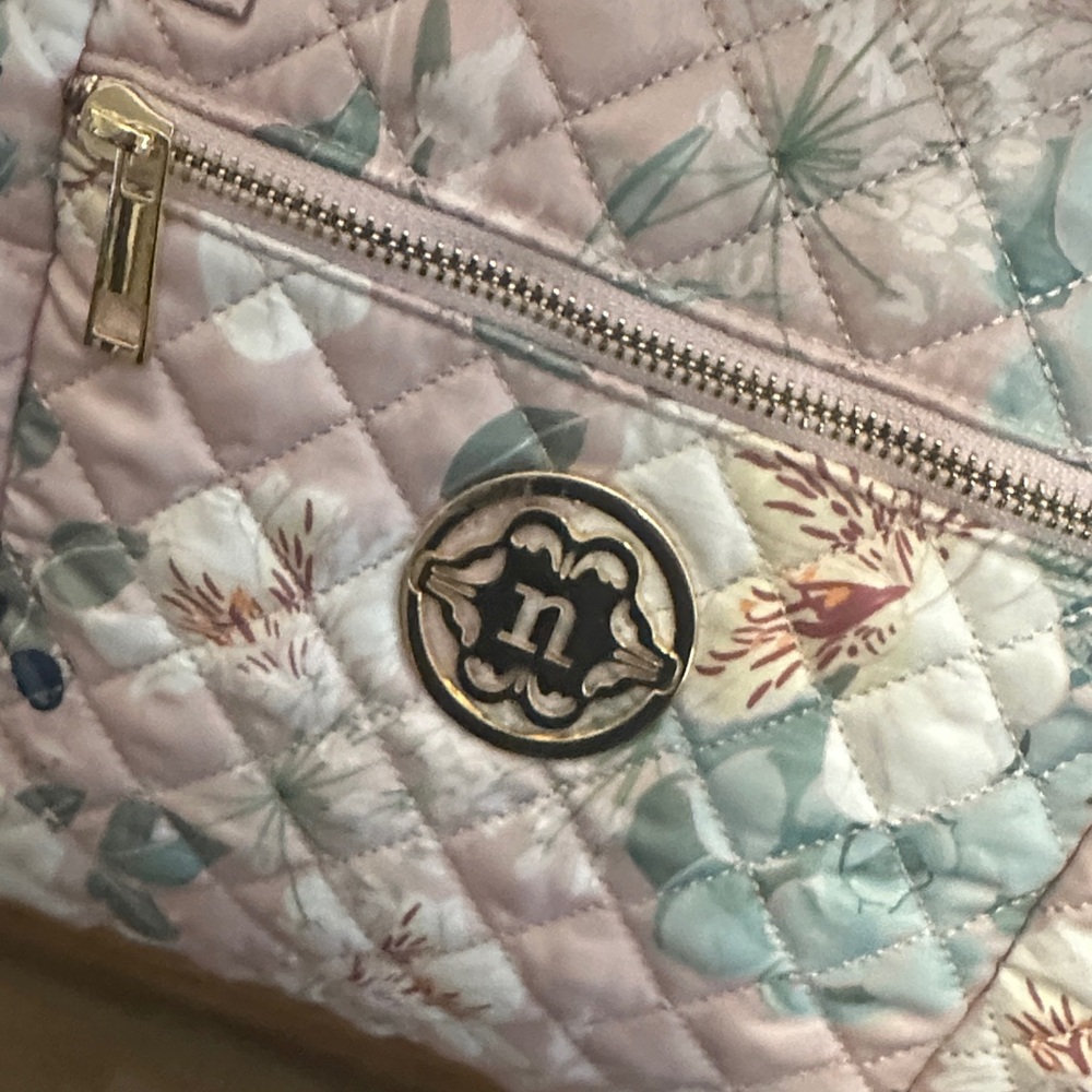 Nanette Lepore Pastel Floral Quilted Travel Bag  Adjustable strap 17”W 9.5” H 9” - Picture 9 of 14